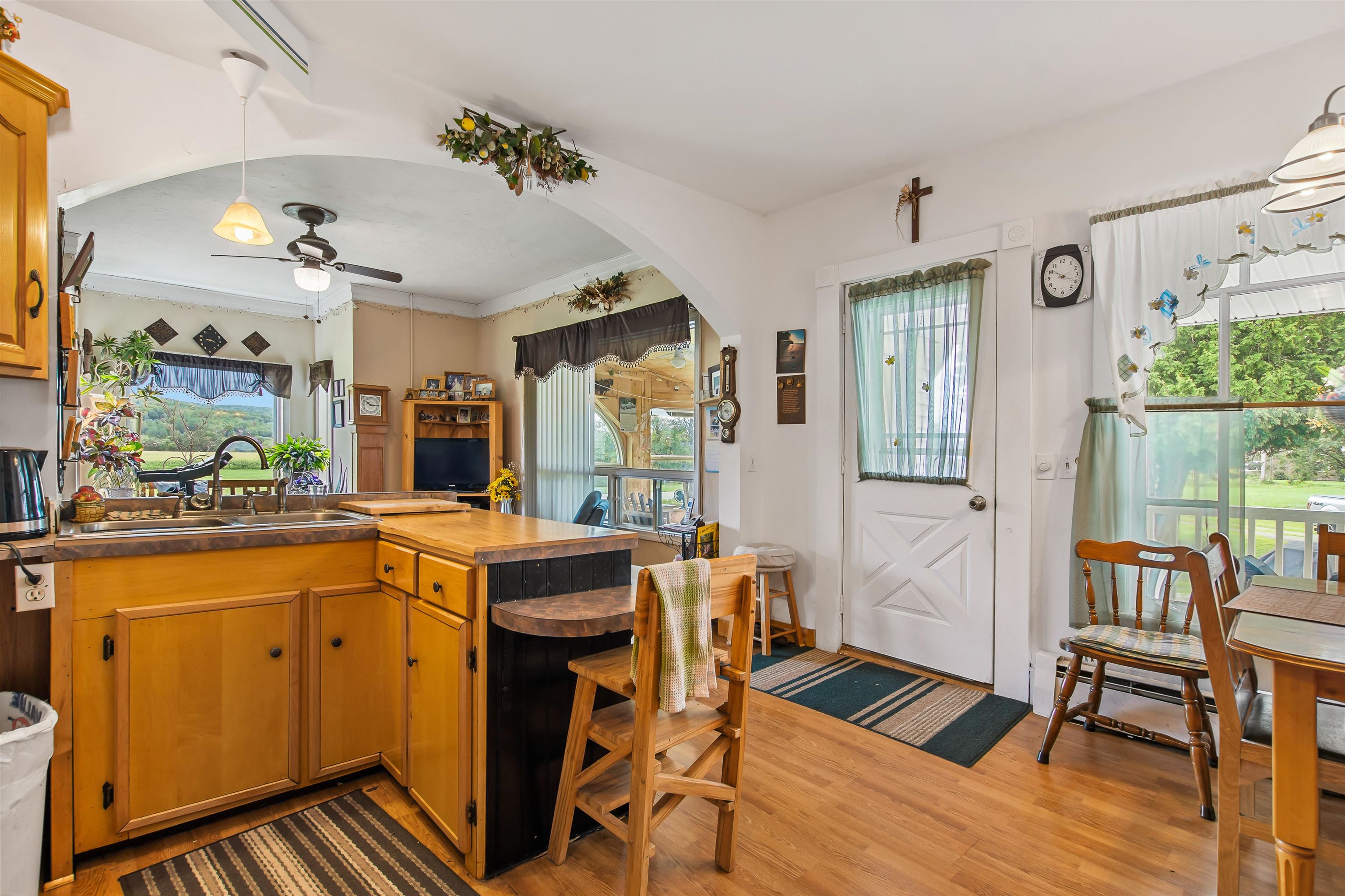 1455 Highway 102 Canaan, VT 05903 - Photo 8 of 35