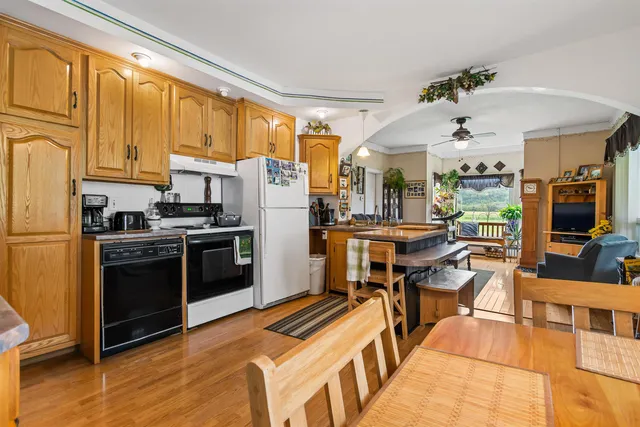 $269,900 | 1455 Highway 102, Canaan, VT 05903