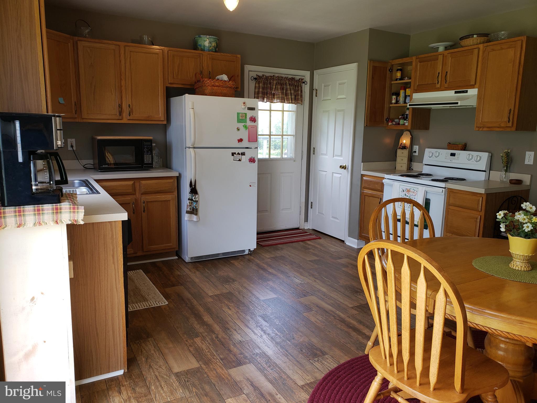 4 Oak Street Ridgely, MD 21660 - Photo 10 of 28 View of kitchen.