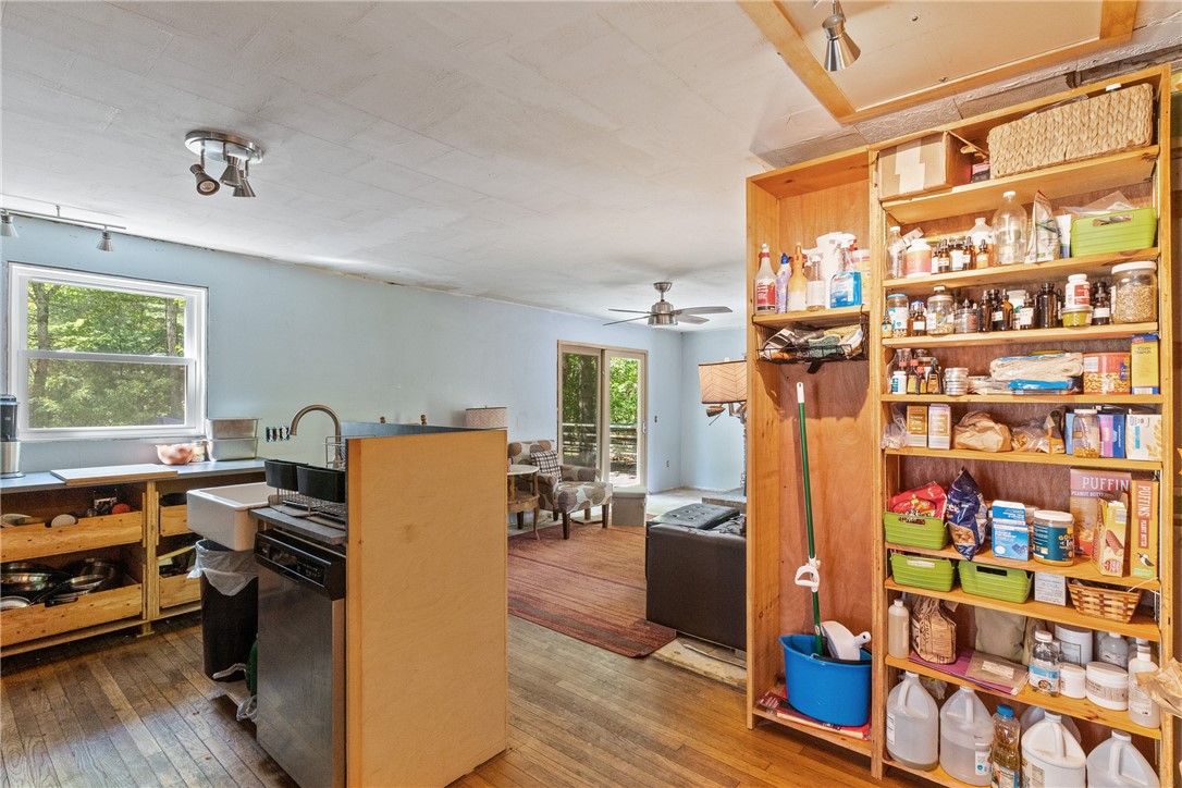 519 Switch Road Richmond, RI 02894 - Photo 13 of 25