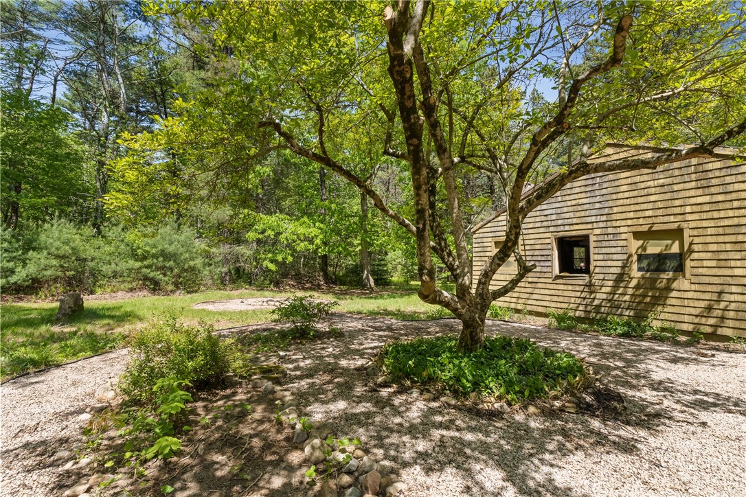 519 Switch Road Richmond, RI 02894 - Photo 4 of 25