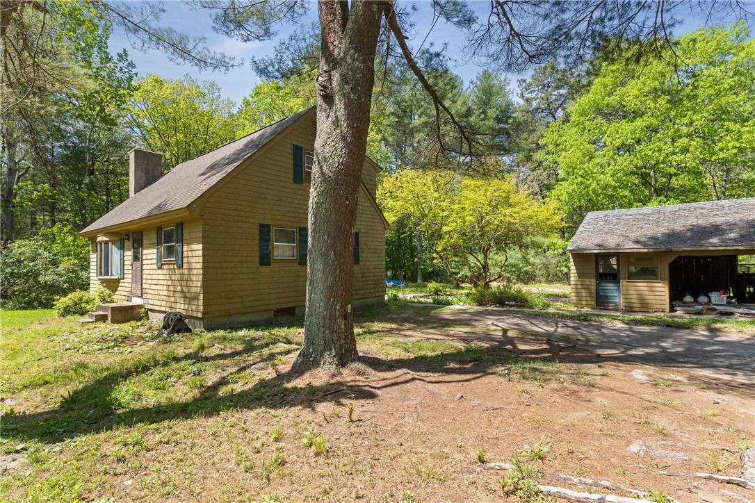 519 Switch Road Richmond, RI 02894 - Photo 5 of 25