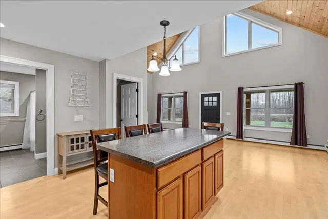 $699,900 | 422 Town Highway 21, Fairfax, VT 05454