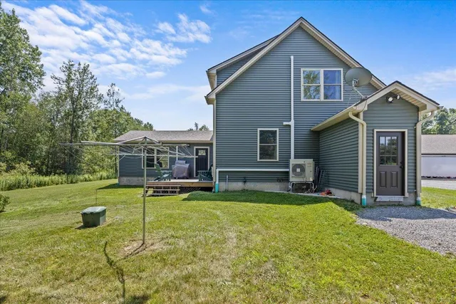 $699,900 | 422 Town Highway 21, Fairfax, VT 05454