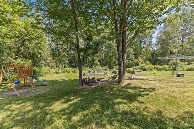 $699,900 | 422 Town Highway 21, Fairfax, VT 05454