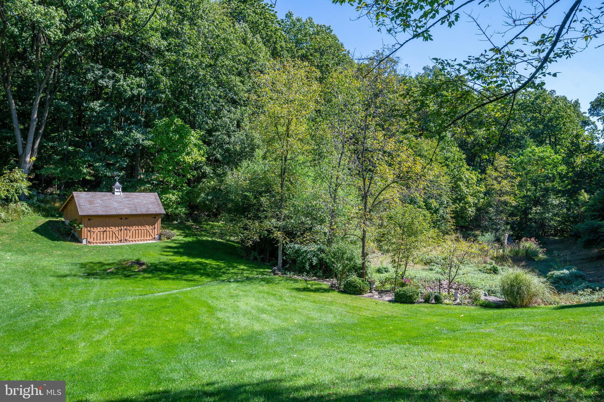 7 Harry Avenue Reading, PA 19607 - Photo 36 of 48
