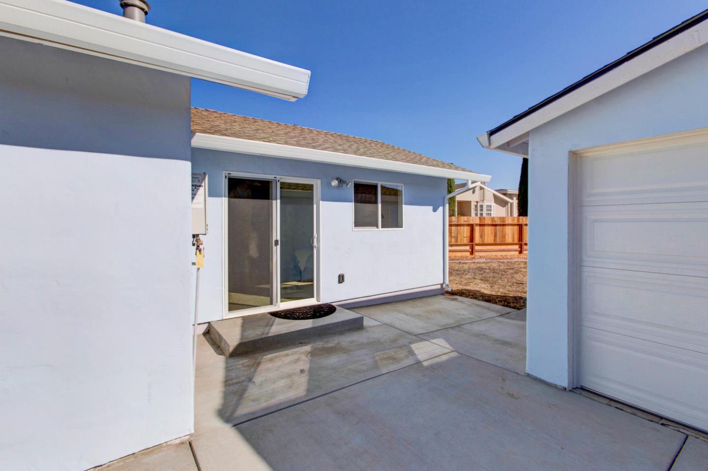 81 Oak Road Watsonville, CA 95076 - Photo 13 of 18 Gallery Image 13
