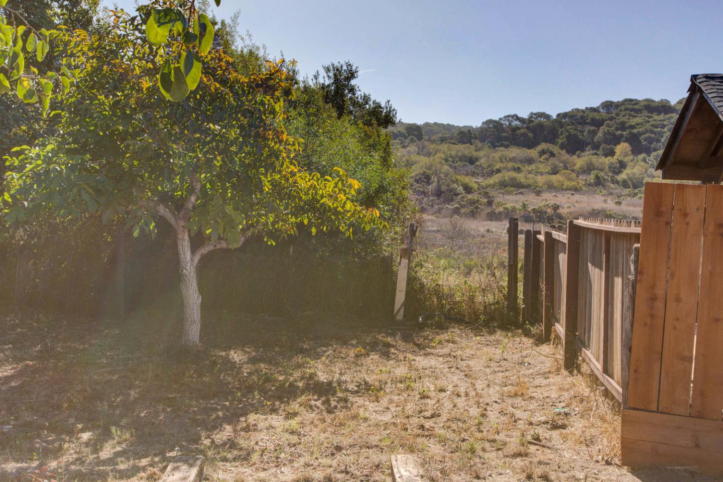 81 Oak Road Watsonville, CA 95076 - Photo 15 of 18 Gallery Image 15