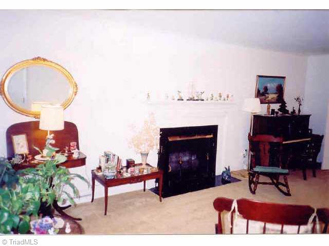 607 Shawnee Road Greensboro, NC 27403 - Photo 4 of 5 Other. Living room