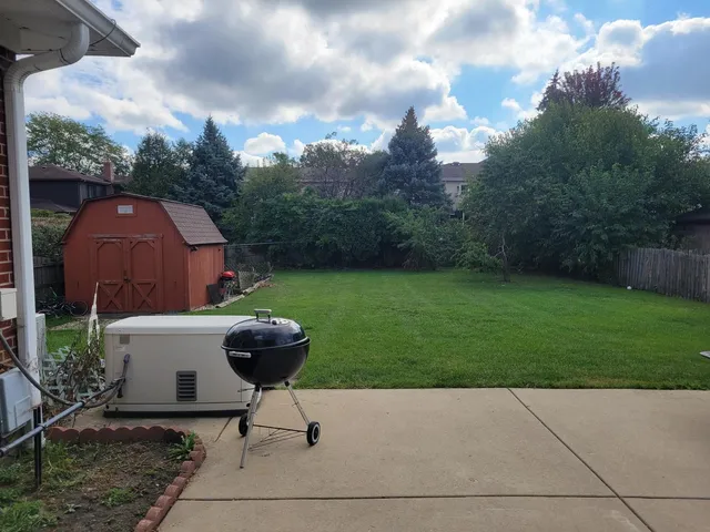 $2,600 | 1001 East Callero Circle, Unit 1, Mount Prospect, IL 60056