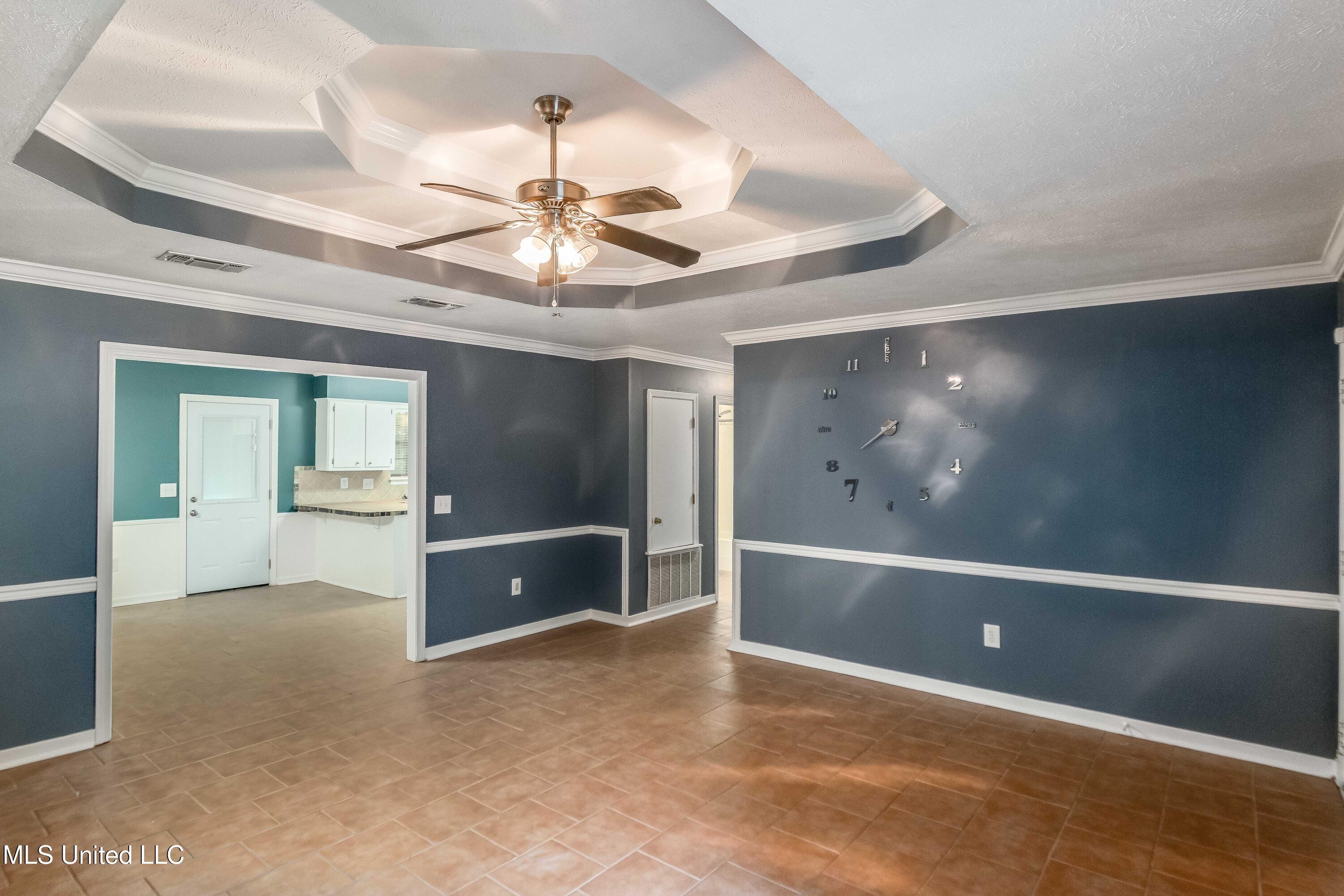 201 Shadow Cove Clinton, MS 39056 - Photo 8 of 22 201 Shadow Cove-9