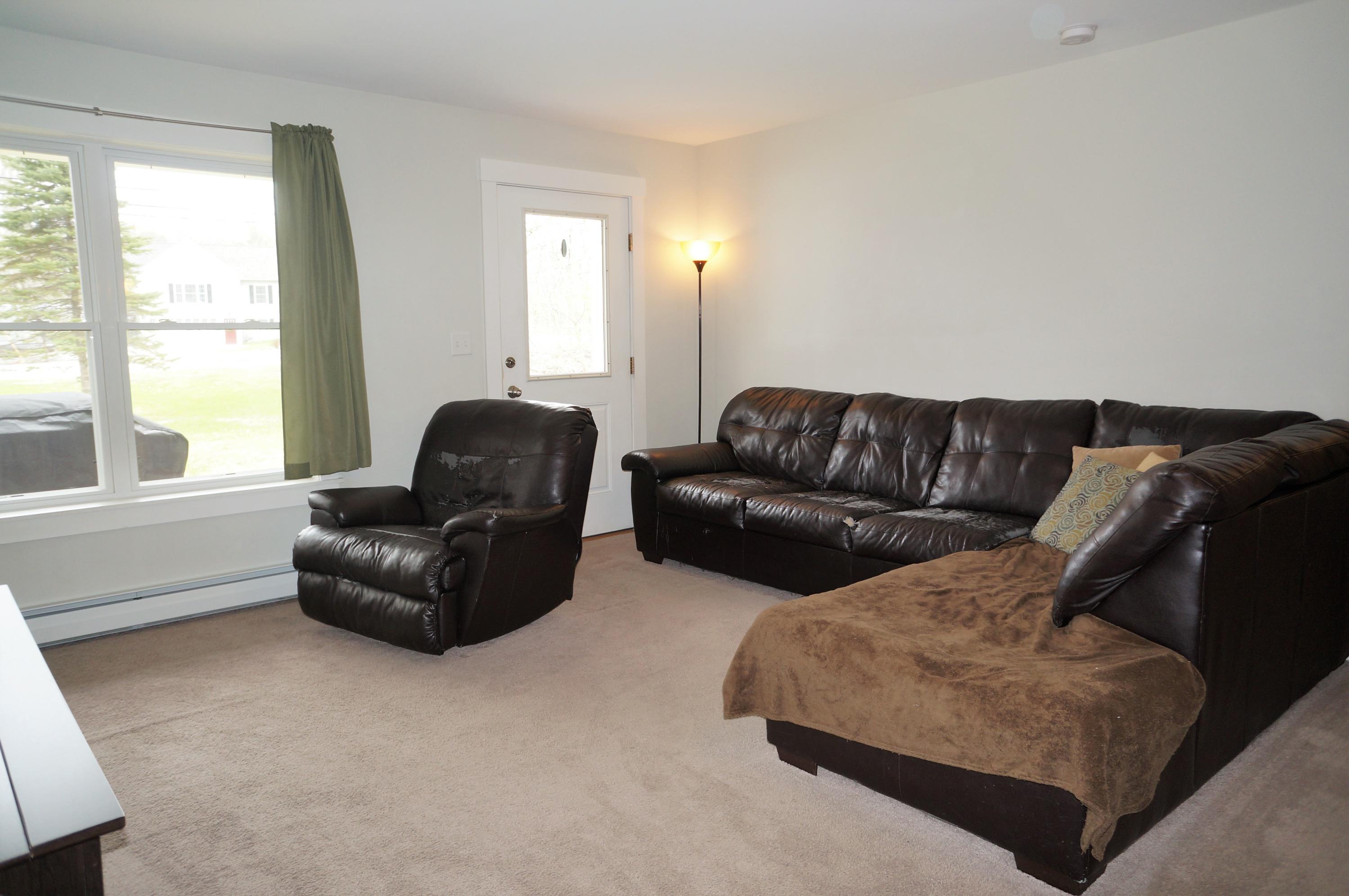347 Windham Center Road Windham, ME 04062 - Photo 11 of 38 DSC02153
