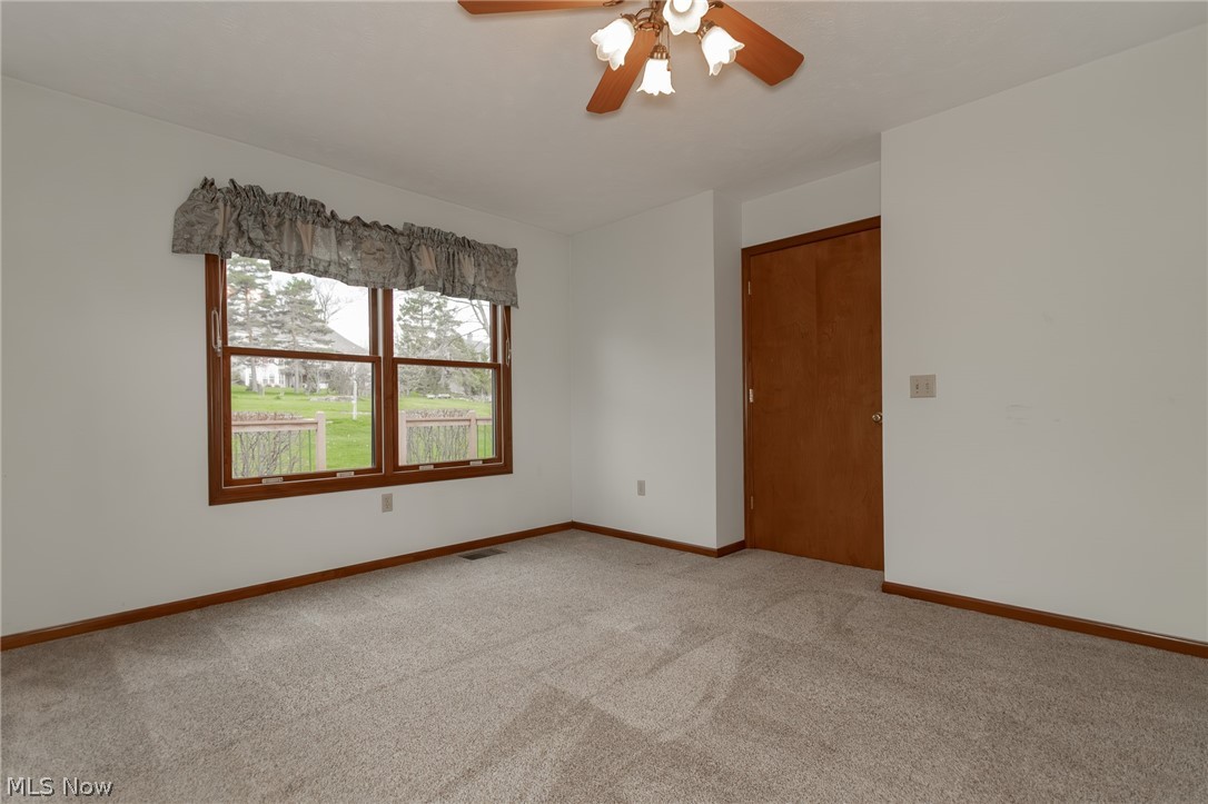 11570 Girdled Road Painesville, OH 44077 - Photo 25 of 38