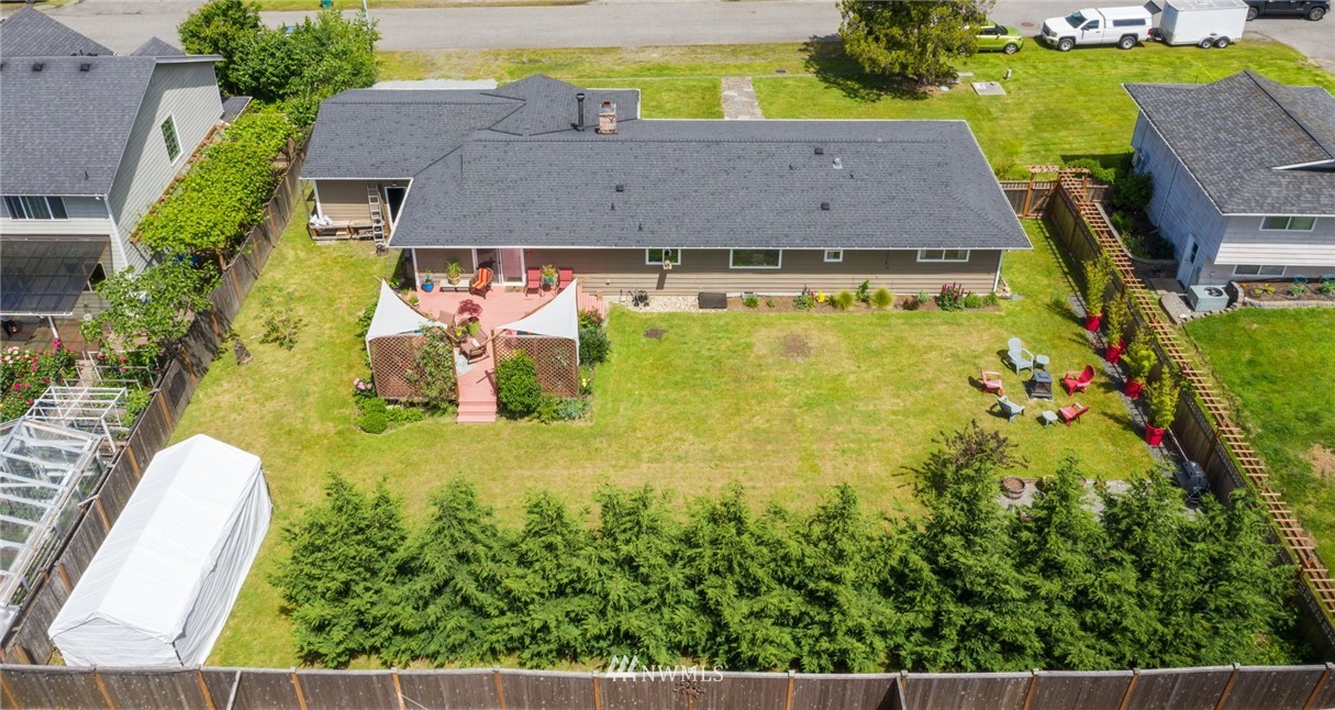 128 183rd Street Southwest Bothell, WA 98012 - Photo 32 of 33 an aerial view of residential houses with yard