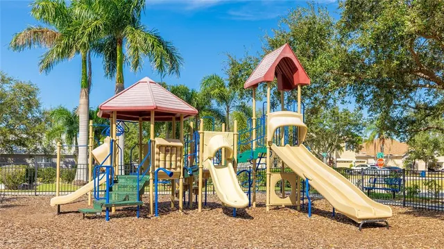 $475,000 | 6123 39th Court East, Bradenton, FL 34203