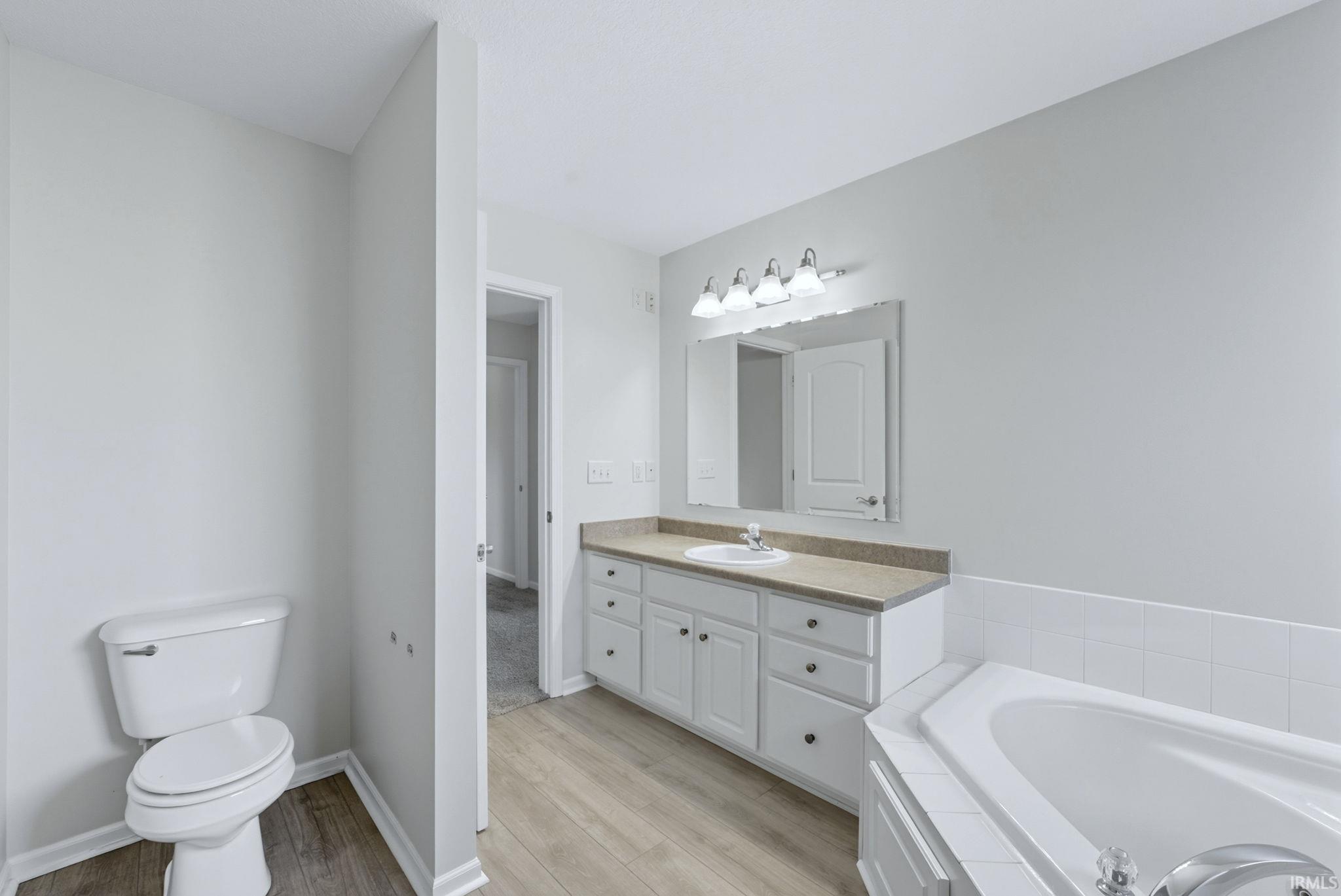 2004 Millennium Crossing Fort Wayne, IN 46845 - Photo 24 of 32