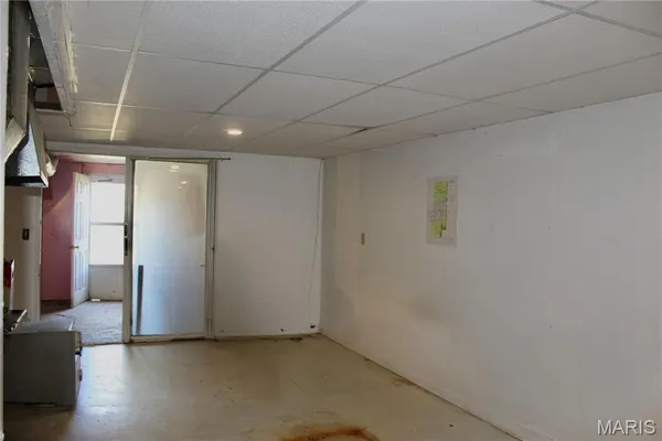 $284,900 | 18868 Chickadee Drive, Marble Hill, MO 63764