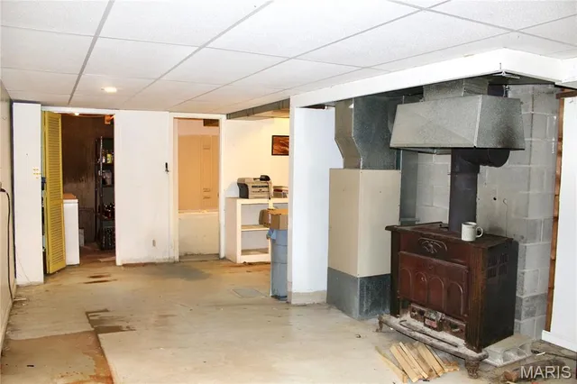 $300,000 | 18868 Chickadee Drive, Marble Hill, MO 63764