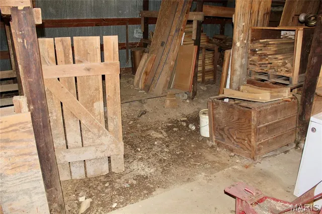 $300,000 | 18868 Chickadee Drive, Marble Hill, MO 63764