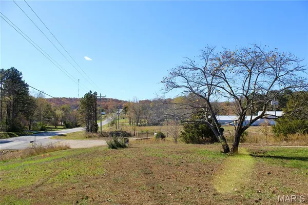 $284,900 | 18868 Chickadee Drive, Marble Hill, MO 63764