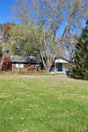 $284,900 | 18868 Chickadee Drive, Marble Hill, MO 63764