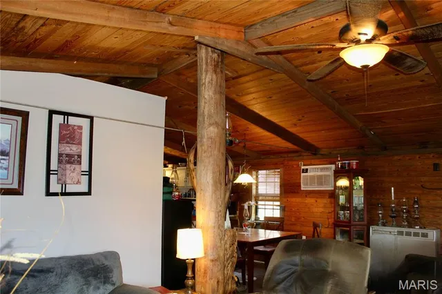 $300,000 | 18868 Chickadee Drive, Marble Hill, MO 63764