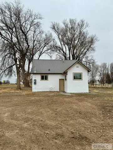 $369,900 | 487 North 3450 East, Lewisville, ID 83431