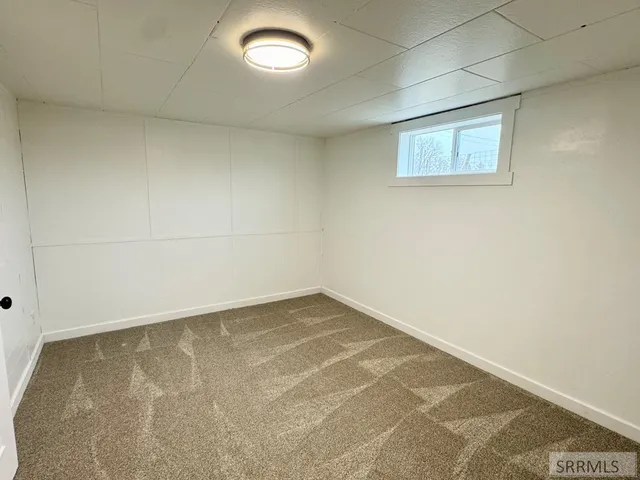 $369,900 | 487 North 3450 East, Lewisville, ID 83431