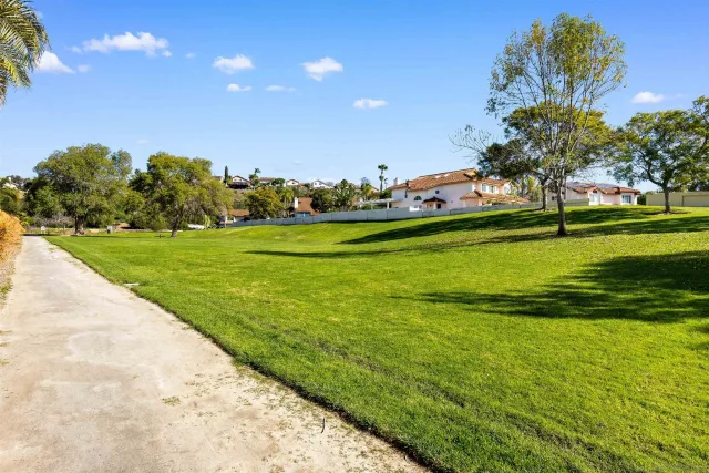 $1,220,000 | 8695 Rideabout Lane, San Diego, CA 92129