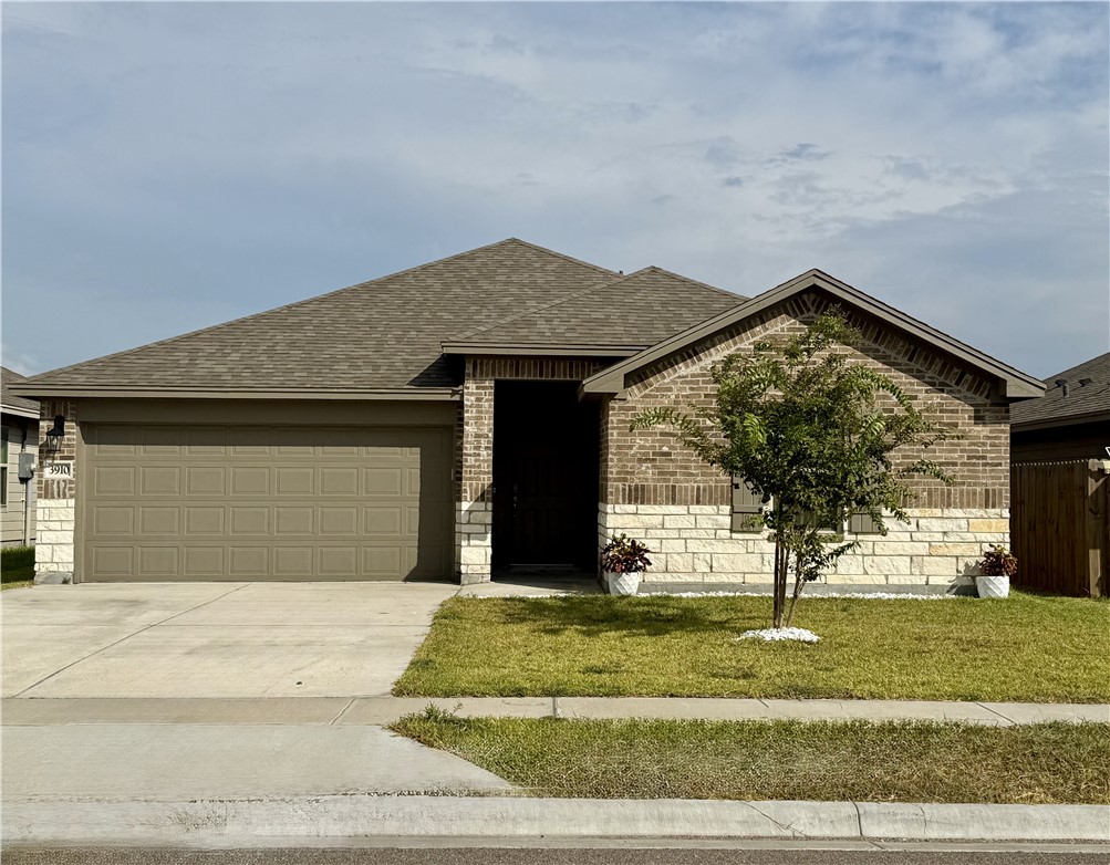 3910 Targaryen Way Corpus Christi, TX 78410 - Photo 1 of 18