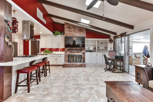 741 West Kevin Court Ridgecrest, CA 93555 - Photo 12 of 35