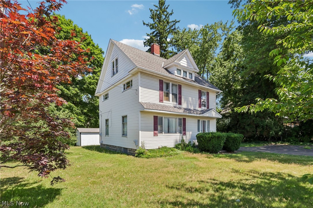 1927 West Prospect Road Ashtabula, OH 44004 - Photo 4 of 41