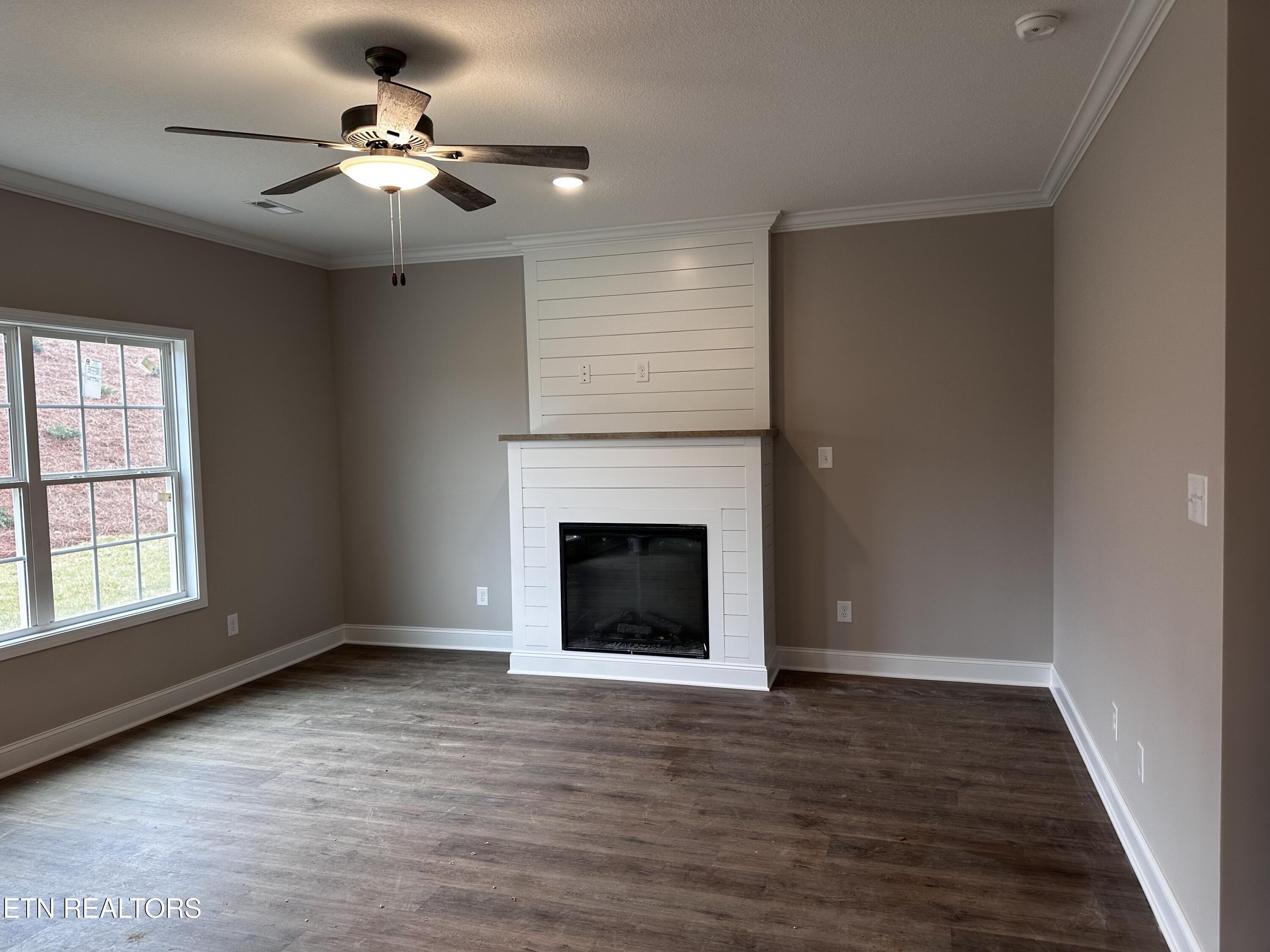 8034 Tree Line Lane Corryton, TN 37721 - Photo 4 of 8 Family Room