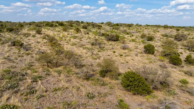 $3,570,200 | 4632 Onion Creek Road, Doss, TX 78618