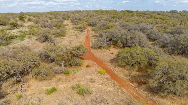 $3,570,200 | 4632 Onion Creek Road, Doss, TX 78618