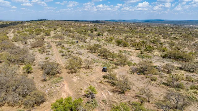 $3,570,200 | 4632 Onion Creek Road, Doss, TX 78618