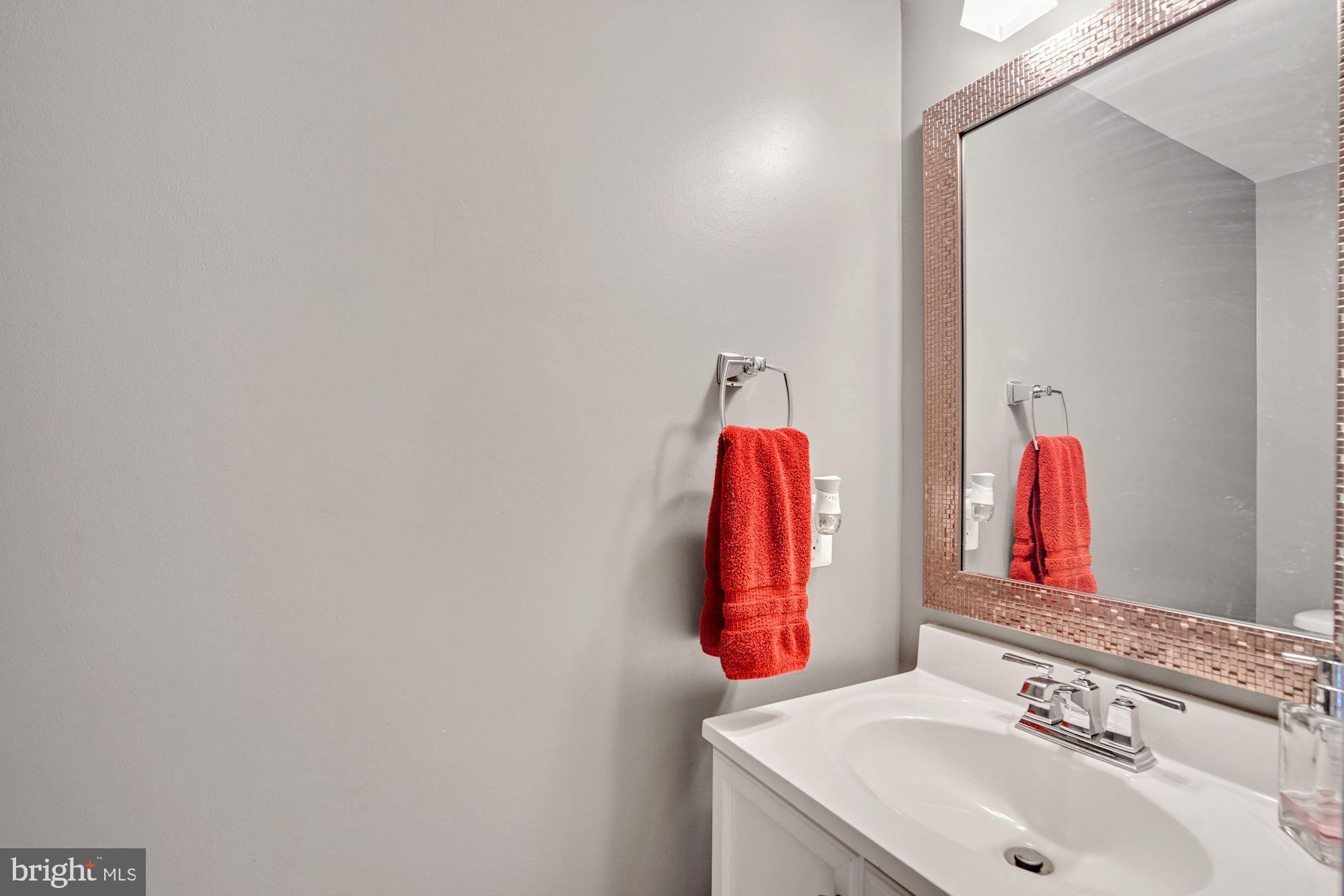 8327 Moline Place Springfield, VA 22153 - Photo 11 of 33 Gallery Image 11