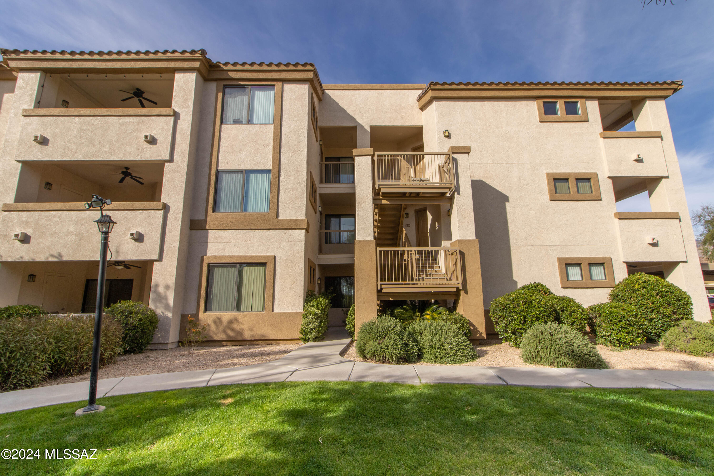 2550 East River Road, Unit 20102 Tucson, AZ 85718 - Photo 22 of 23