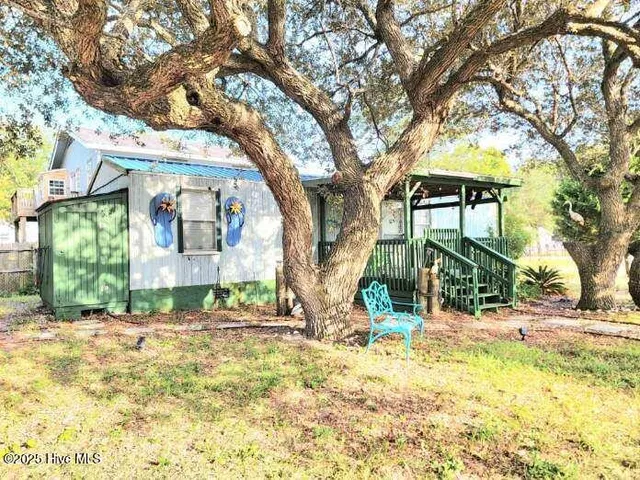 $1,300 | 2548 Blue Marlin Street Southwest, Supply, NC 28462