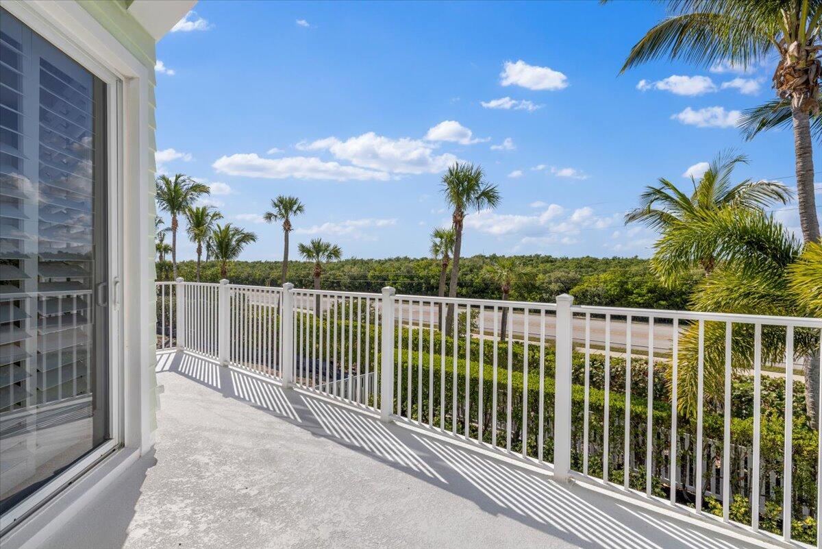 4917 Watersong Way Fort Pierce, FL 34949 - Photo 21 of 59 27-0B2A5596