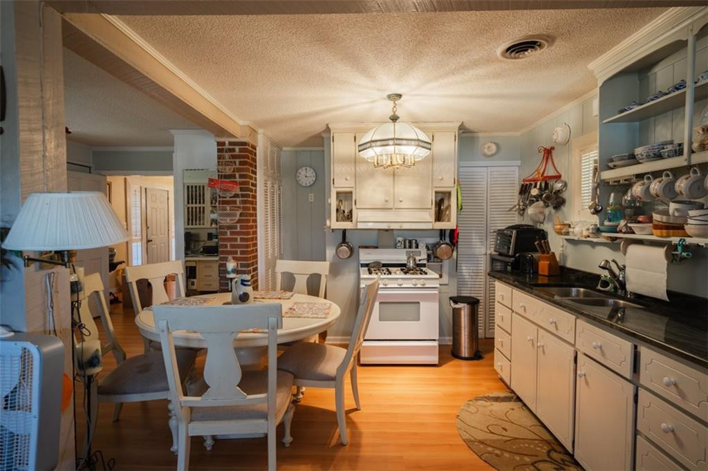 288 Robin Road Alma, GA 31510 - Photo 8 of 33