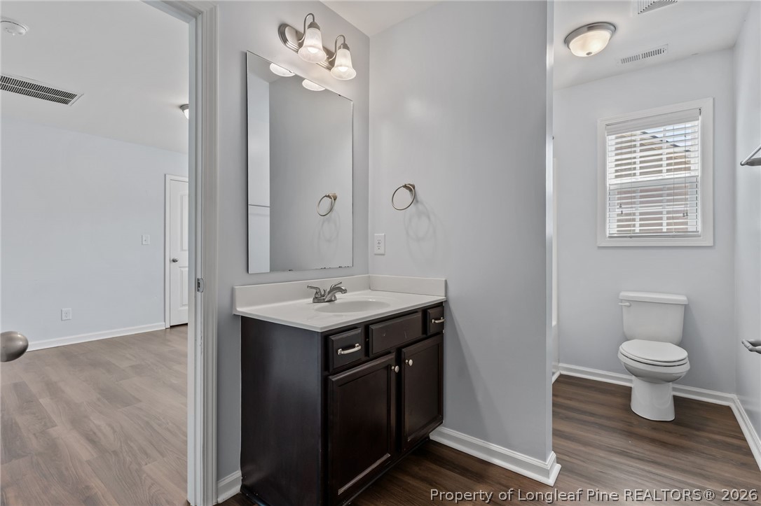 412 Sedgemoor Road Fayetteville, NC 28311 - Photo 28 of 42 Full Bathroom #2 connected to bedroom