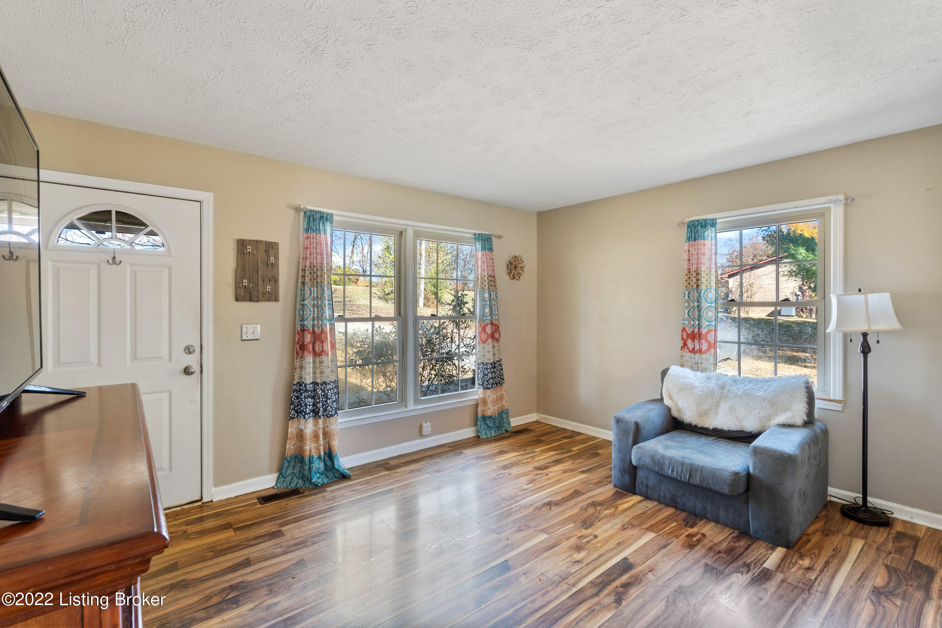 2655 Samuels Road Coxs Creek, KY 40013 - Photo 2 of 50 Living Room