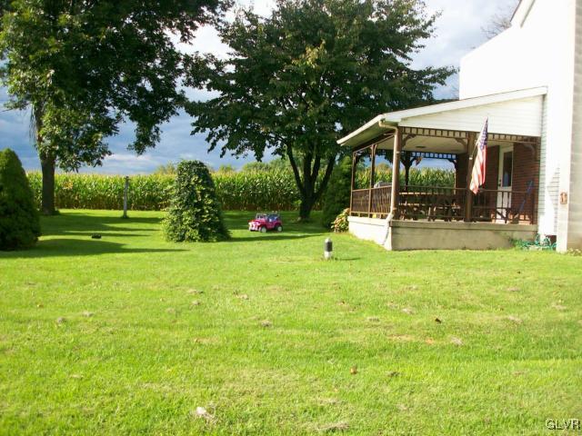 811 Georgetown Road Nazareth, PA 18064 - Photo 5 of 6 Gallery Image 5