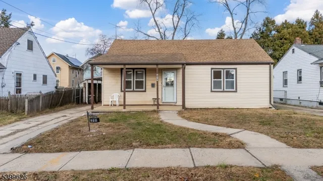 $389,900 | 299 Howard Street, New Brunswick, NJ 08901