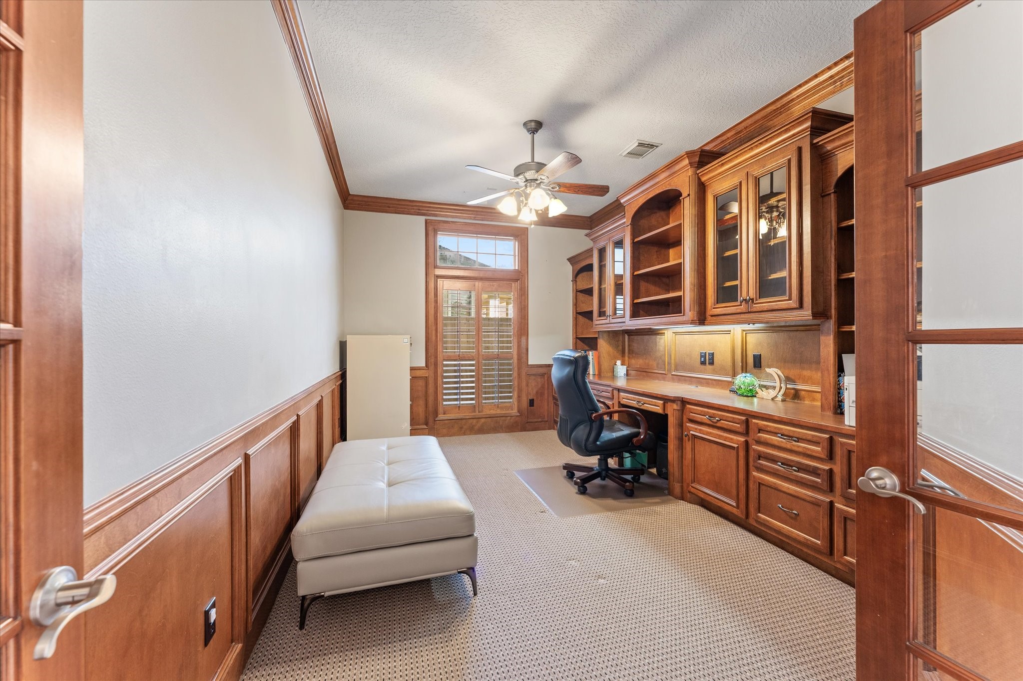 3607 Adamwood Court Spring, TX 77388 - Photo 8 of 47