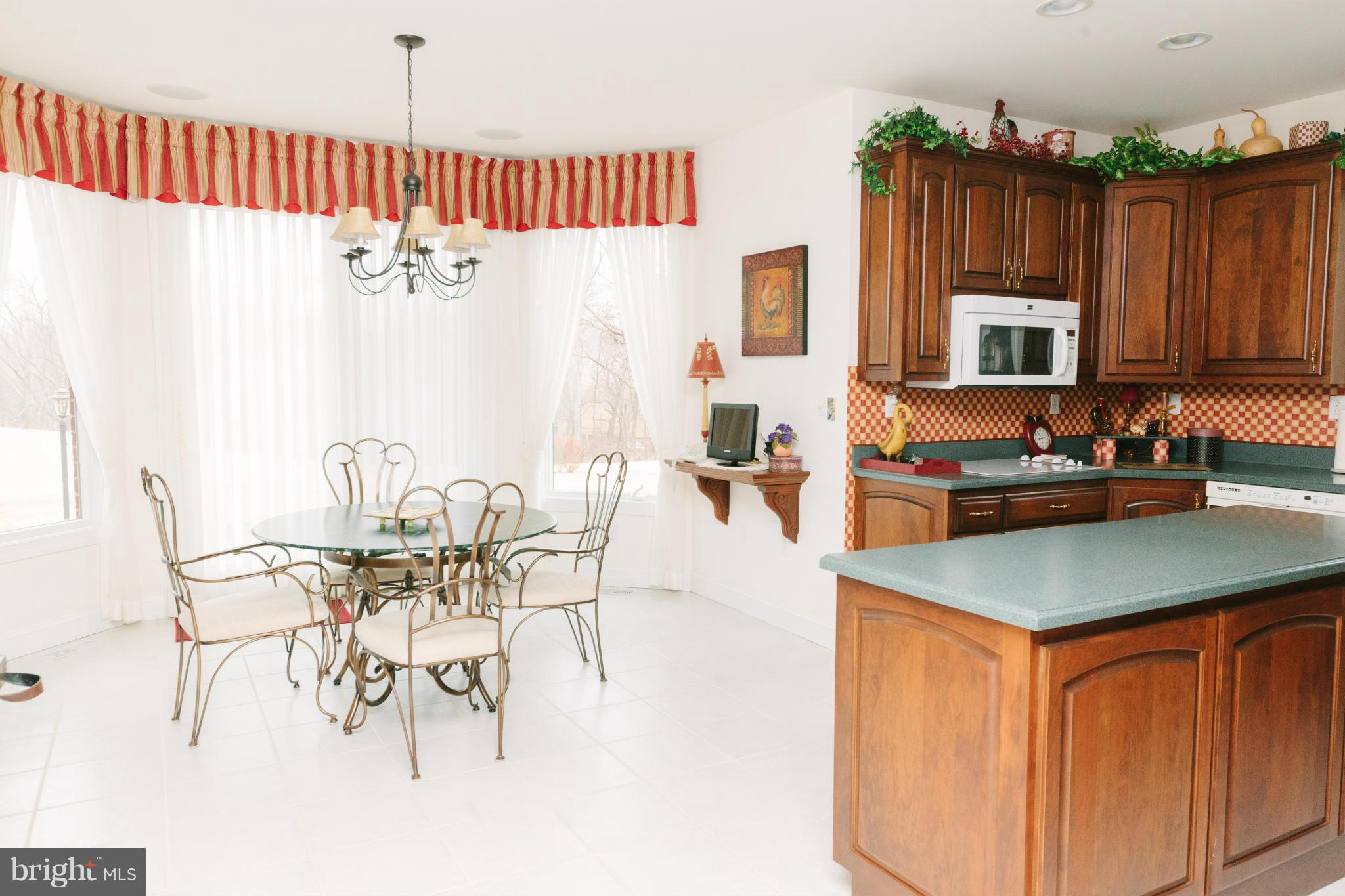 2220 Uniontown Road Westminster, MD 21158 - Photo 11 of 30 Kitchen