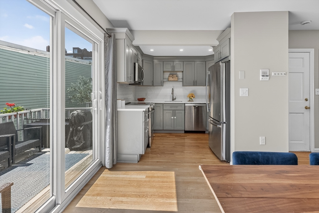 67 Sullivan Street, Unit 3 Boston, MA 02129 - Photo 11 of 25