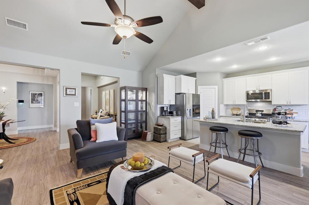 63 Kramer Lane Sanger, TX 76266 - Photo 14 of 40