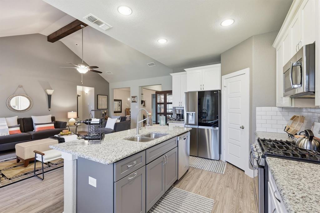 63 Kramer Lane Sanger, TX 76266 - Photo 18 of 40